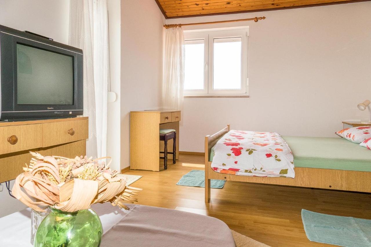 Apartments Pahljina Palit Экстерьер фото
