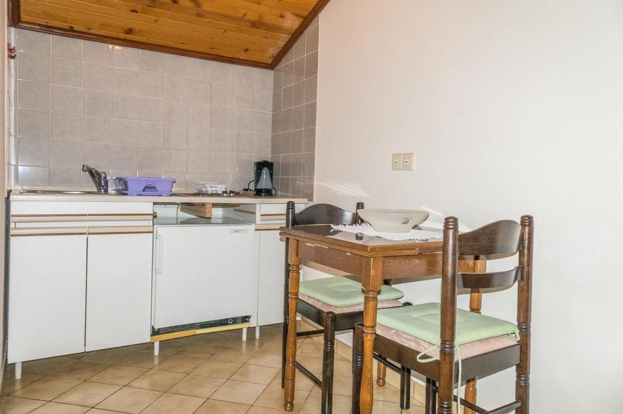 Apartments Pahljina Palit Экстерьер фото