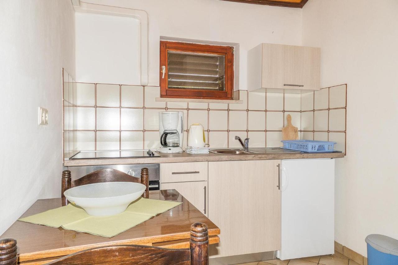 Apartments Pahljina Palit Экстерьер фото