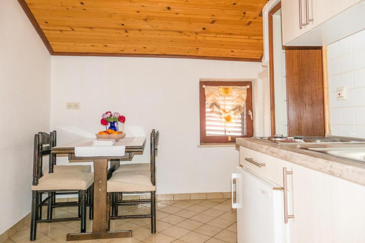 Apartments Pahljina Palit Экстерьер фото